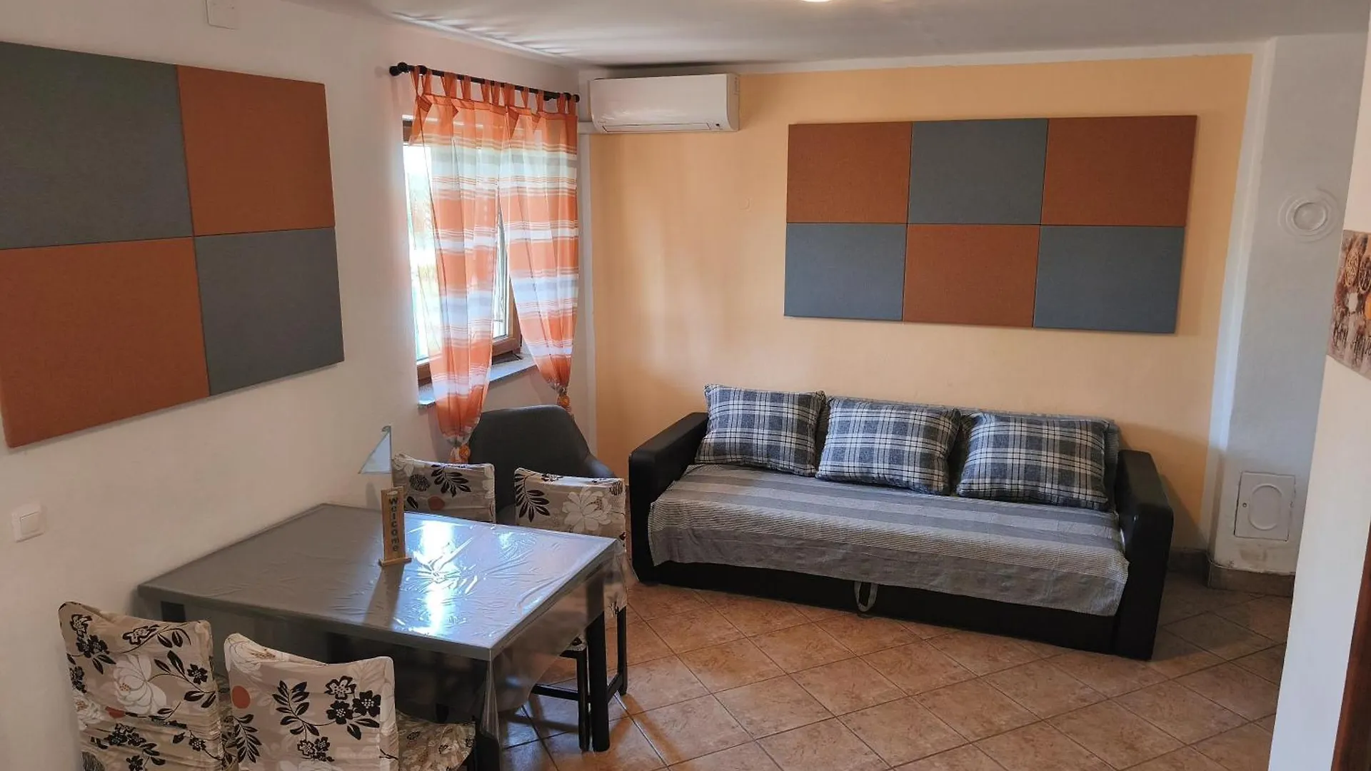 Apartments Iva Pula