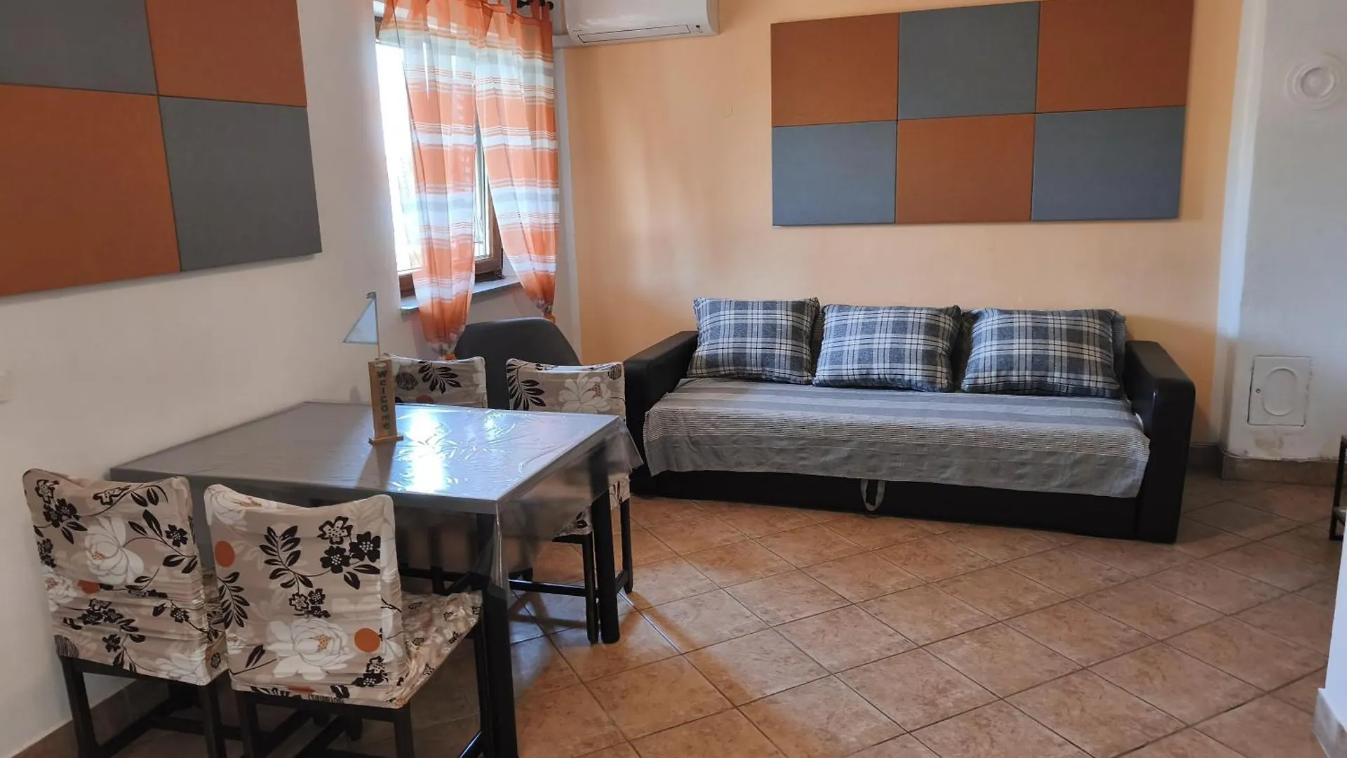 Apartments Iva Pula