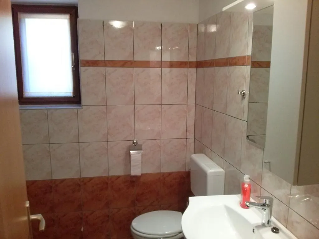 Apartments Iva Pula